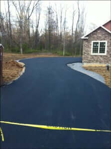sealcoating and driveway paving