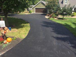 willies paving image of driveway paving installation and cost to pave driveway per square foot