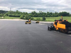 willies asphalt paving vehicles used at Bridgewater Golf Course York