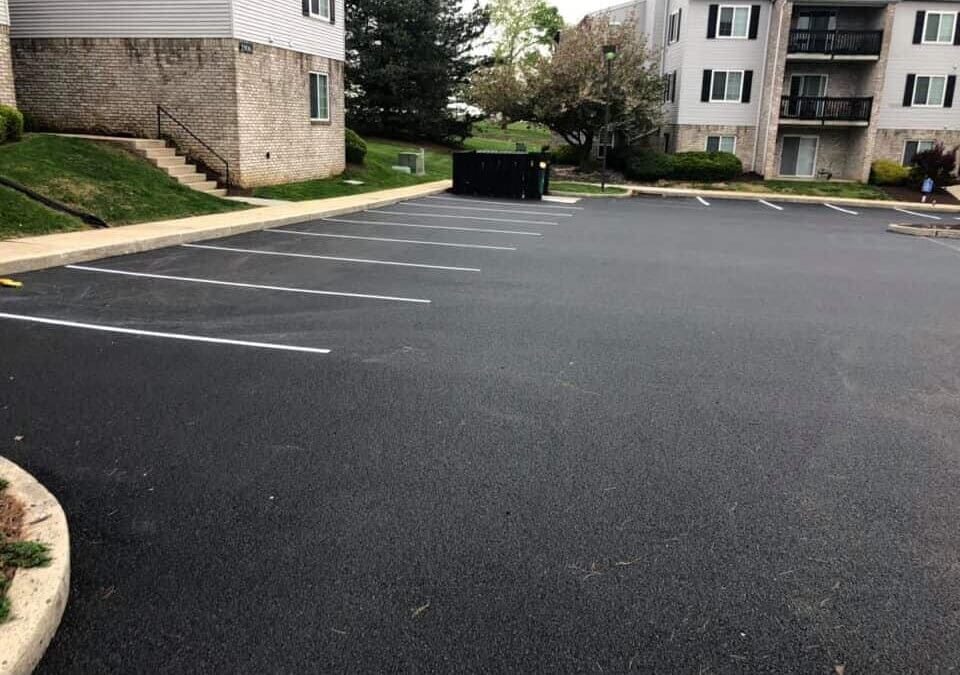 commercial asphalt companies