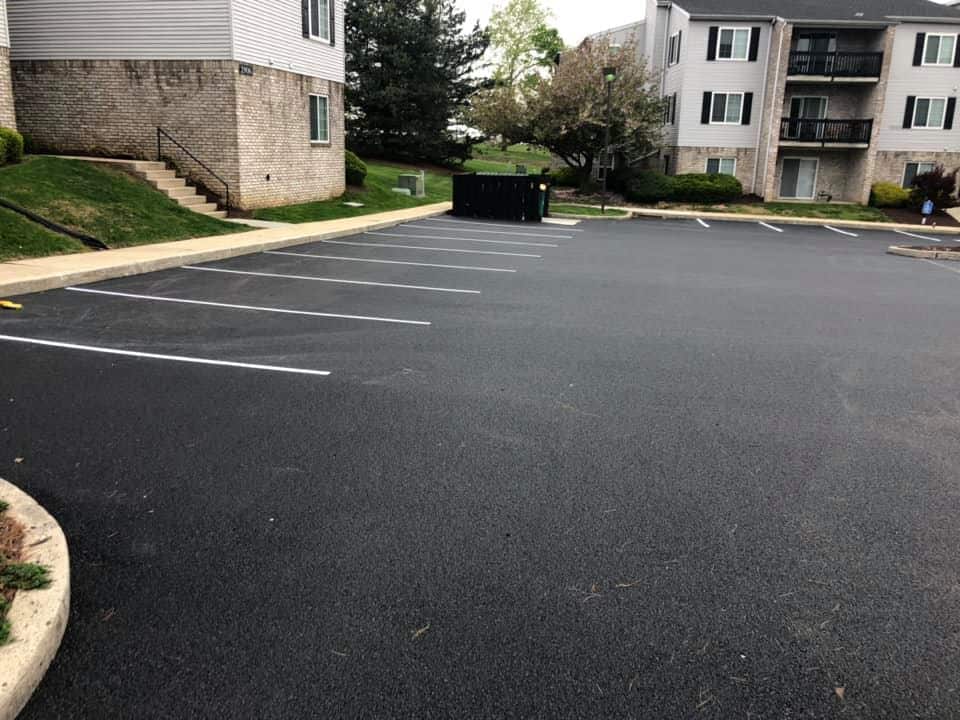 commercial asphalt companies